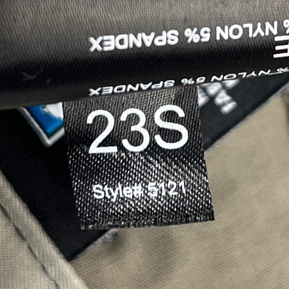 KUHL Renegade Shorts Mens Size 30 Khaki Tan Style 5121 Hiking 9.5 inseam Camping - Picture 4 of 15